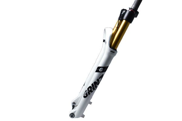 Вилка GRINZ ES-547 HRLO AIR 29"1.1\8"ход120мм, воздушная, локаут гидравлический, магний, под ось 15мм, безрезьбовая, белая\черная\золотая, 1,8кг. без оси! Вилка GRINZ ES-547 HRLO AIR 29"1.1\8"ход120мм, воздушная, локаут гидравлический, магний, под ось 15мм, безрезьбовая, белая\черная\золотая, 1,8кг. без оси!