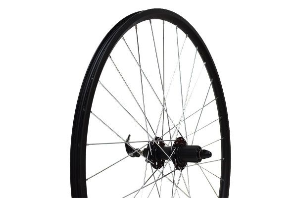 Колесо 27,5"MTB заднее под кассету на 8-9 передач, двойной обод Qijian DA-18 27,5"32H, Втулка задняя Solon DH902R 32H Disc,2 промподшипника, крепление IS6, цвет черный Колесо 27,5"MTB заднее под кассету на 8-9 передач, двойной обод Qijian DA-18 27,5"32H, Втулка задняя Solon DH902R 32H Disc,2 промподшипника, крепление IS6, цвет черный