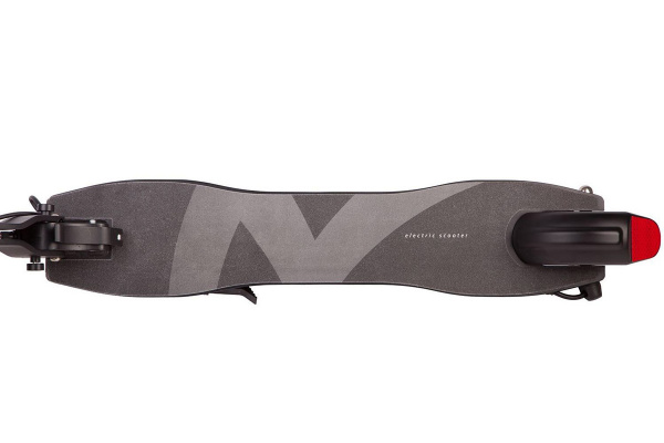 Электросамокат Novatrack ESCOO3 300W 36V (2018) Электросамокат Novatrack ESCOO3 300W 36V (2018)