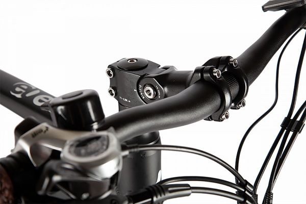 Велогибрид Eltreco Hook (2023) Велогибрид Eltreco Hook (2023)