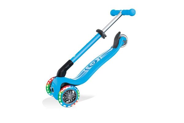 Самокат GLOBBER JUNIOR FOLDABLE FANTASY LIGHTS Самокат GLOBBER JUNIOR FOLDABLE FANTASY LIGHTS