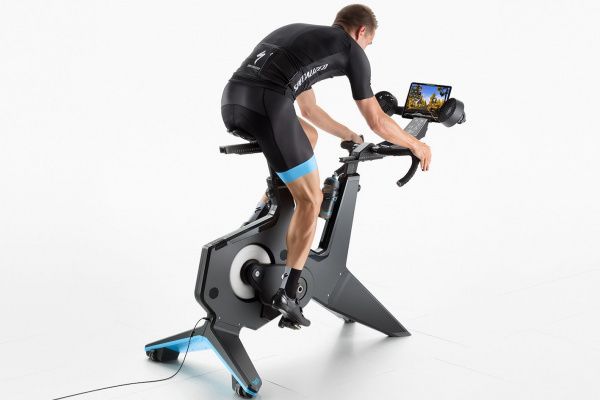 Велостанок Tacx NEO Bike Smart Trainer (T8000.61) Велостанок Tacx NEO Bike Smart Trainer (T8000.61)