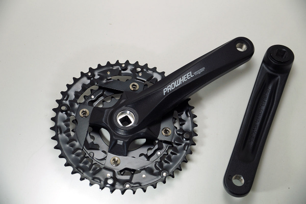 Система PROWHEEL VIGOR-401-N,(44/32/22)AL-6061-T6,CHAINLINE:50,BCD:104/64,под квадрат 113,черный Система PROWHEEL VIGOR-401-N,(44/32/22)AL-6061-T6,CHAINLINE:50,BCD:104/64,под квадрат 113,черный